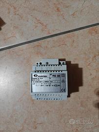 Alimentatore per impianti citofonici 4+1