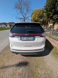 Ford edge