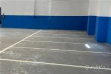 Posto auto box. Garage 16mq