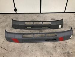 Paraurti anteriore nero Iveco 95/14 1990