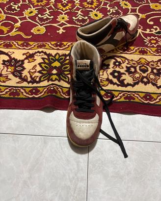Scarpe per adulto Diadora usate