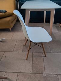4 Sedie design scandinavo bianco e legno