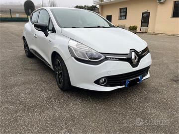 Renault clio duel 1.5 dci neopatentati