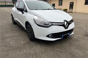 Renault clio duel 1.5 dci neopatentati