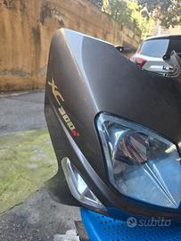 faro con mascherina Yamaha xc versity 300