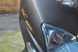 faro con mascherina Yamaha xc versity 300