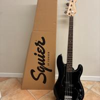 Kit basso elettrico 4 corde “Squier by Fender”