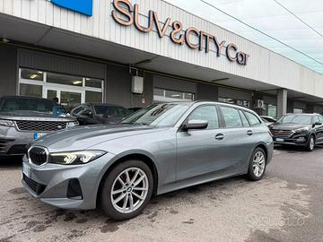 BMW 318 Touring 318i Touring auto / SERVICE IN BMW