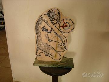 Orologio antico in marmo