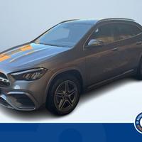 Mercedes-Benz GLA 250 E PLUG-IN HYBRID AUTOMA...
