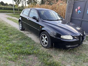 Alfaromeo 147