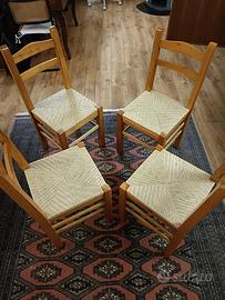 4 Sedie in legno