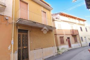 CASA INDIPENDENTE A SAPRI