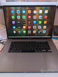 MacBook Pro i9 8core 32GB RAM, 2TB SSD, AMD 5500M