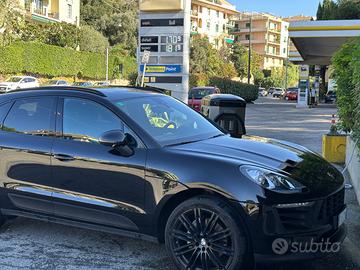 PORSCHE Macan S Diesel