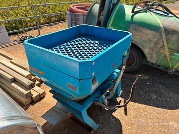 Spandiconcime - Gamberini SPW 400