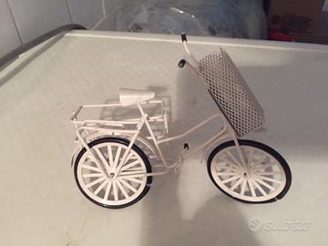 Soprammobile anni 50