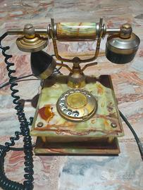 telefono vintage in onice