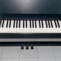 Pianoforte digitale Roland F 140 R
