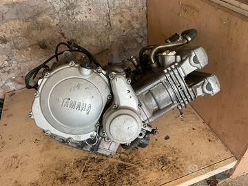 Motore e ricambi Yamaha fzr 600