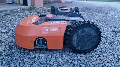 2x robot rasaerba Worx WR130E S300