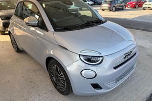 FIAT 500 Cabrio 1.0 hybrid dolcevita