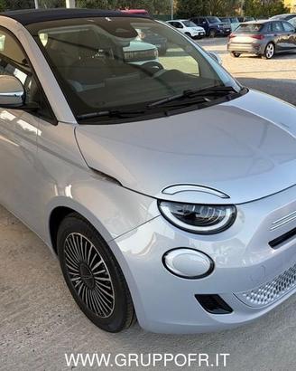 FIAT 500 Cabrio 1.0 hybrid dolcevita