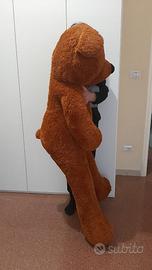 Peluche orso. Alto 1,5 metri.