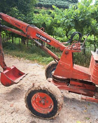 Ragno caricatore agricolo