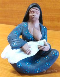 Statuina donna in terracotta