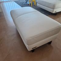 Divanetto Pouf in pelle bianco 108x60x47