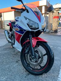 HONDA CBR300R - A2