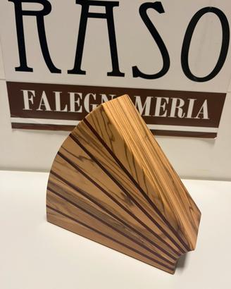 Ceppo porta coltelli in legno d’ulivo