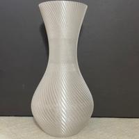 vaso per fiori traslucido