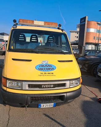 Carroattrezzi iveco daily 60 15