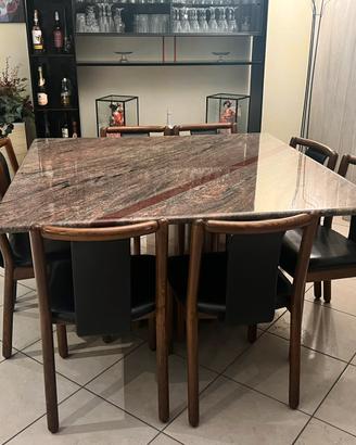 Tavolo in pregiato marmo e legno massello