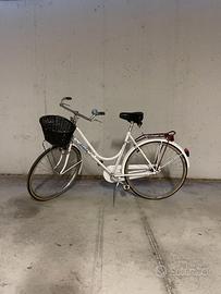 Bici donna stile Graziella