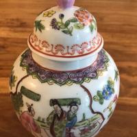 Vaso 'Ginger jar' di ispirazione orientale