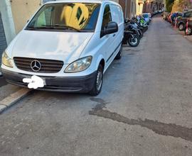 Mercedes Benz Vito