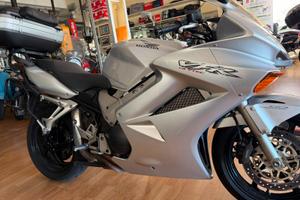 HONDA VFR 800