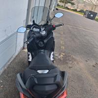 Yamaha xmax 300 tech max
