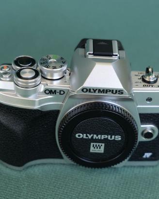 Olympus E-M10 mkIV