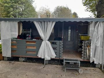 casetta in legno per campeggio 