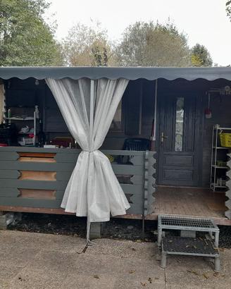 casetta in legno per campeggio 