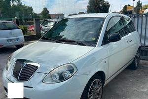 Lancia Ypsilon 1.2 Benzina 69 CV Unyca 3 porte ok 