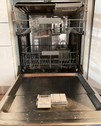 Lavastoviglie Indesit da incasso