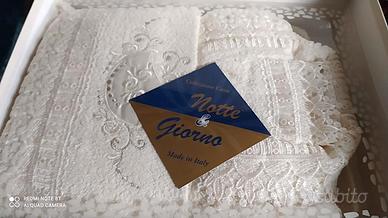 Accappatoio con asciugamano ricamo, pizzo -vintage