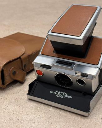 Polaroid SX-70 Land Camera Alpha 1 + Custodia