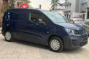 Peugeot Partner PEUGEUT PARTNER 1.5 105 CV