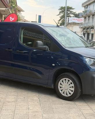 Peugeot Partner PEUGEUT PARTNER 1.5 105 CV